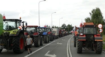 Rolnicy z Wielkopolski czekają na rozmowę z Premierem