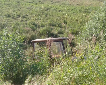 Wypadek ciągnika na Mazurach. 39-letni rolnik zginął tuż przed domem