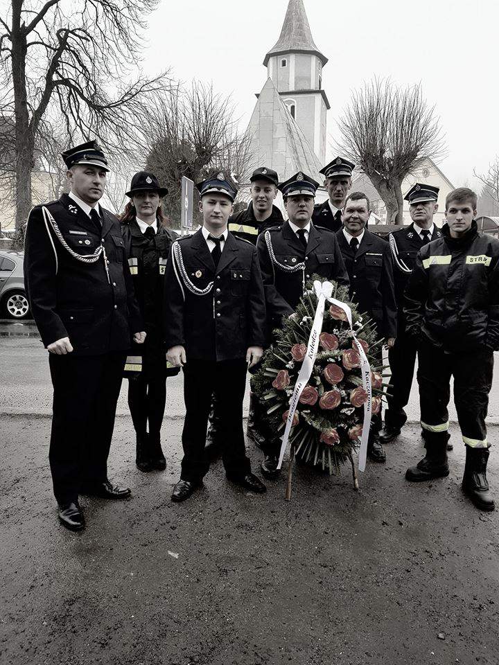 Do sporu doszło podczas pogrzebu jednego z byłych strażaków z OSP Kaczorów