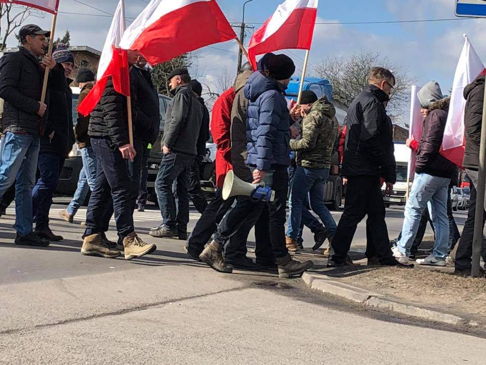Pierwszy protest rolników-producentów warzyw i ziemniaków odbył się 7 marca 2018 w Błaszkach i Wróblewie pod Sieradzem 