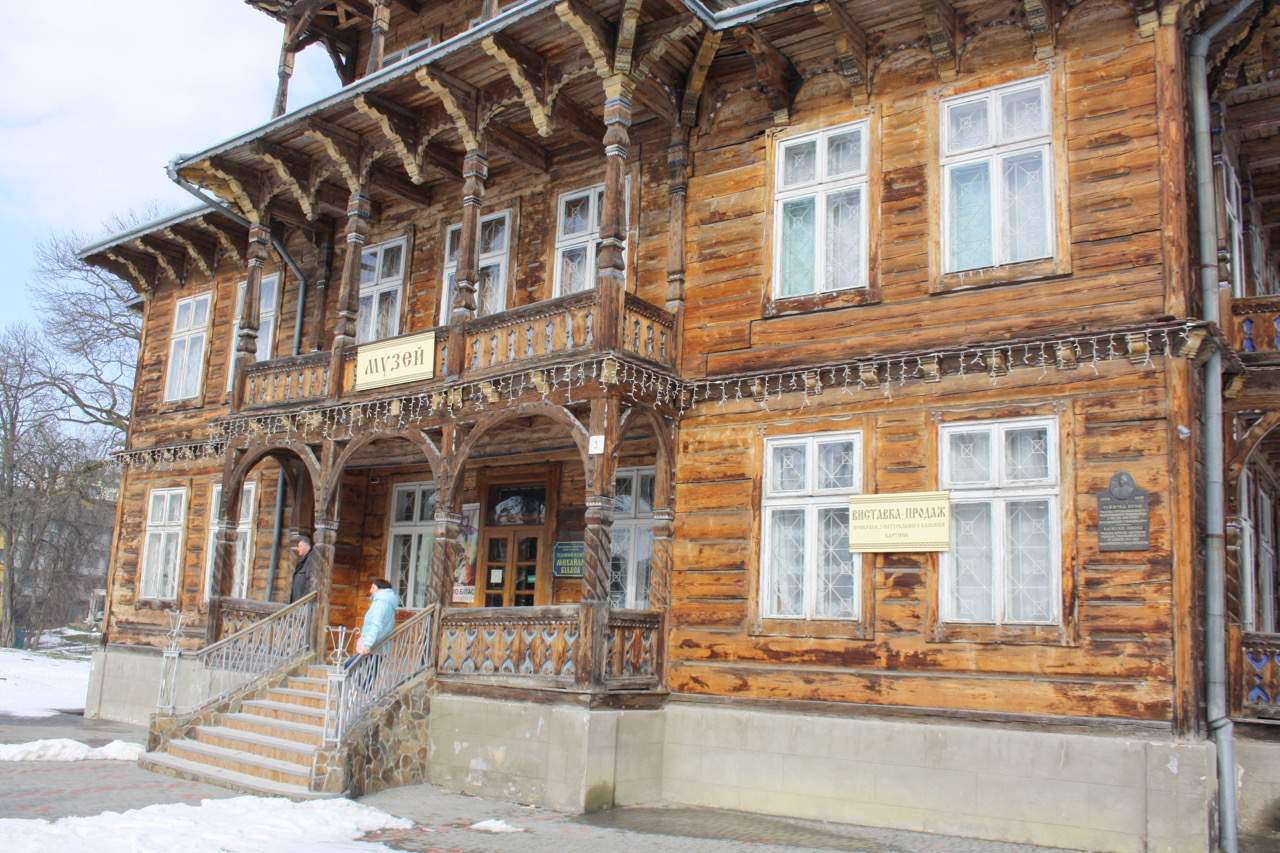 W Truskawcu wciąż można zobaczyć willę, które swoim wyglądem przypominają te najbogatsze domy w Zakopanem. 