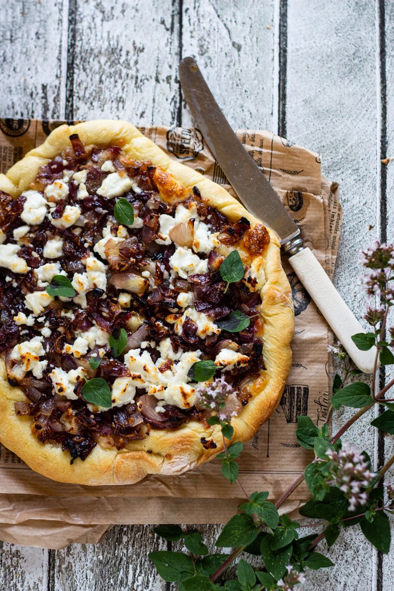 Pizza nicejska - jak ją przygotować?