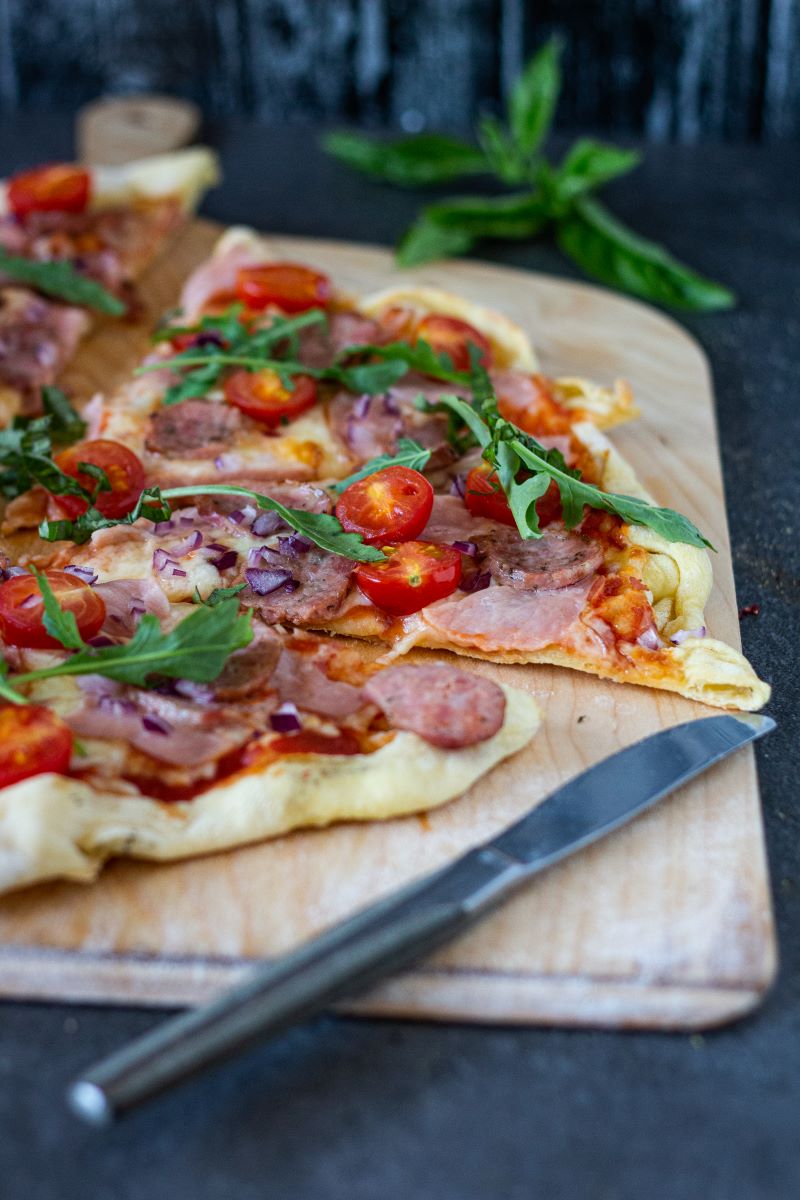 Pizza wiejska - jak ją przygotować?