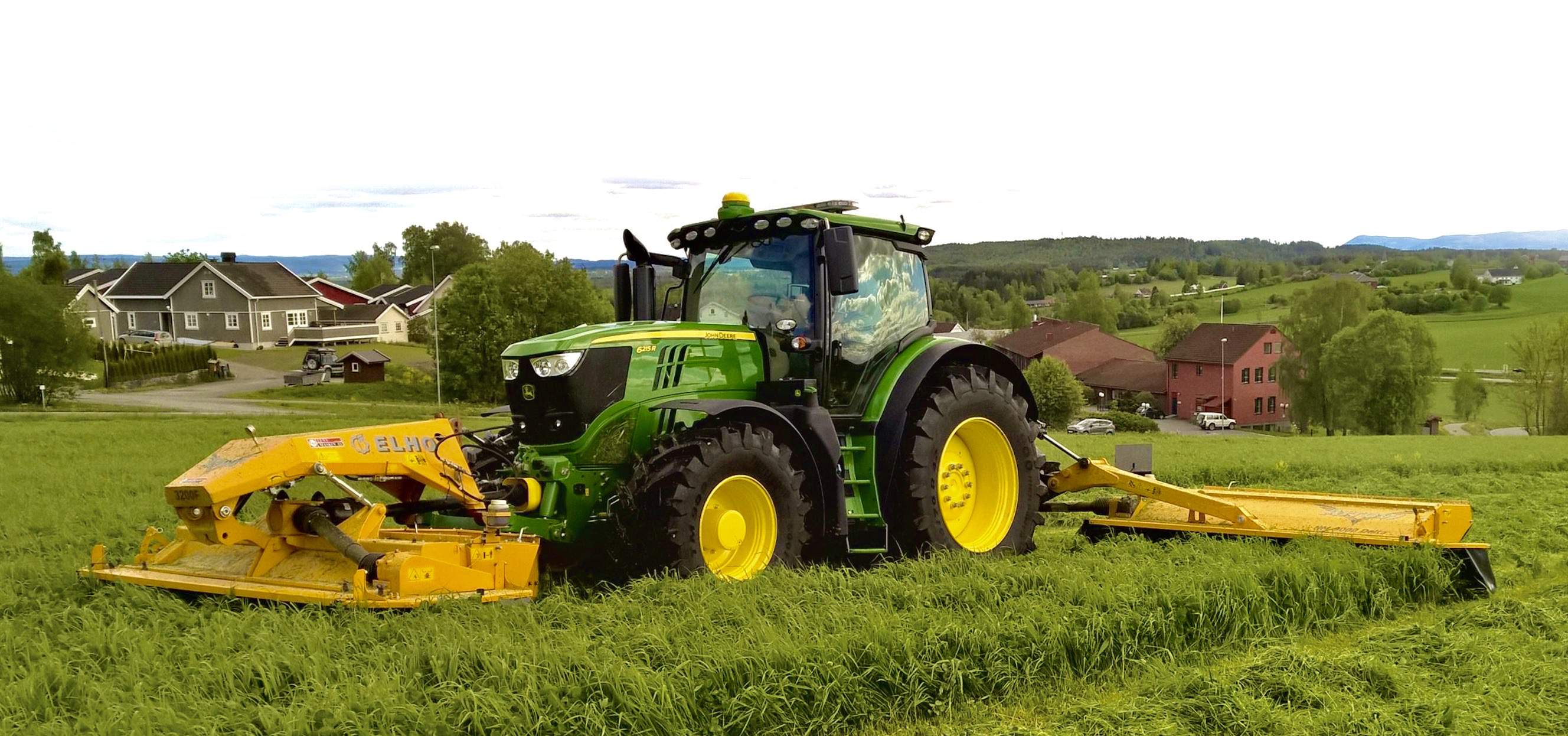 ELHO to fiński producent między innymi kosiarek i maszyn do zbioru traw. Od kwietnia marka ta oficjalnie dostępna jest w Polsce
